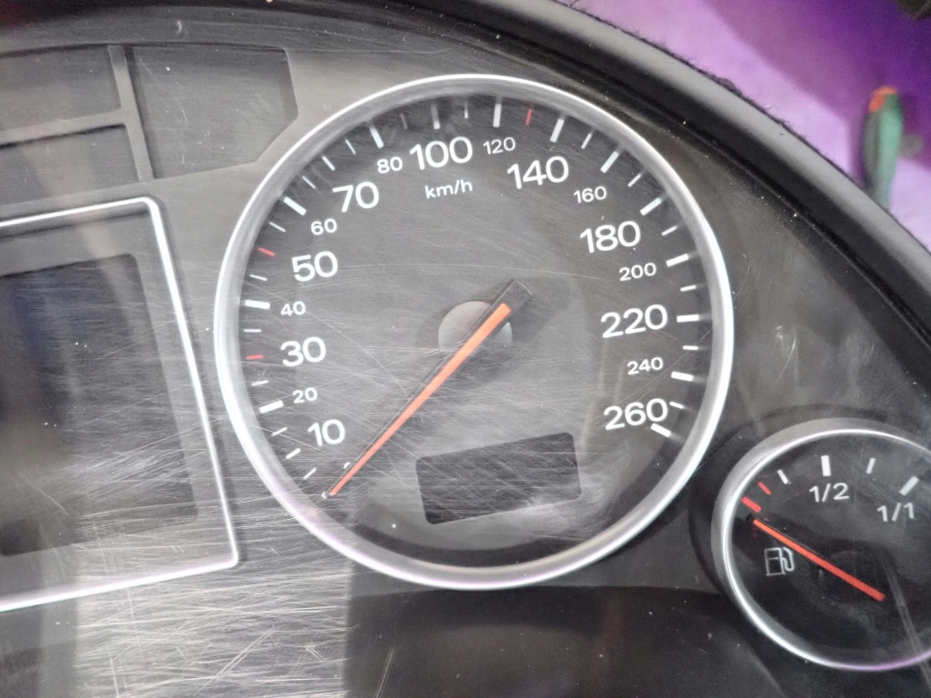 фото №7, Audi a4 b6 00-05 2.0 130km лічильник прилади 8e0920900h