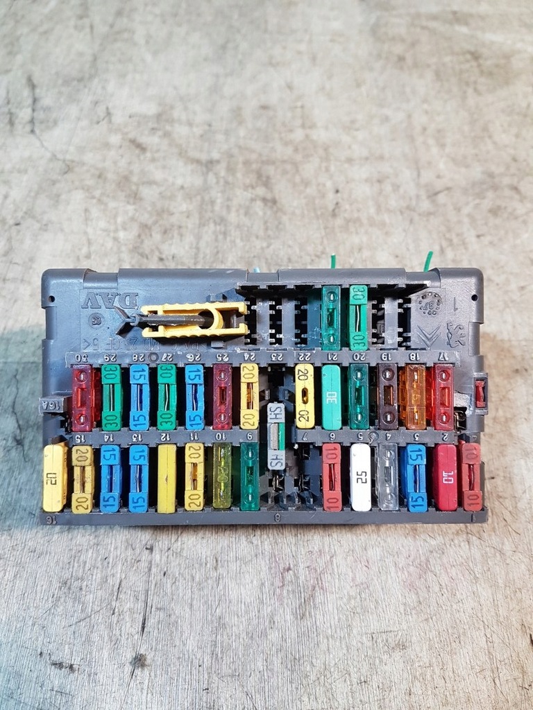 фото №1, Коробка запобіжників citroen berlingo i 1.9 d