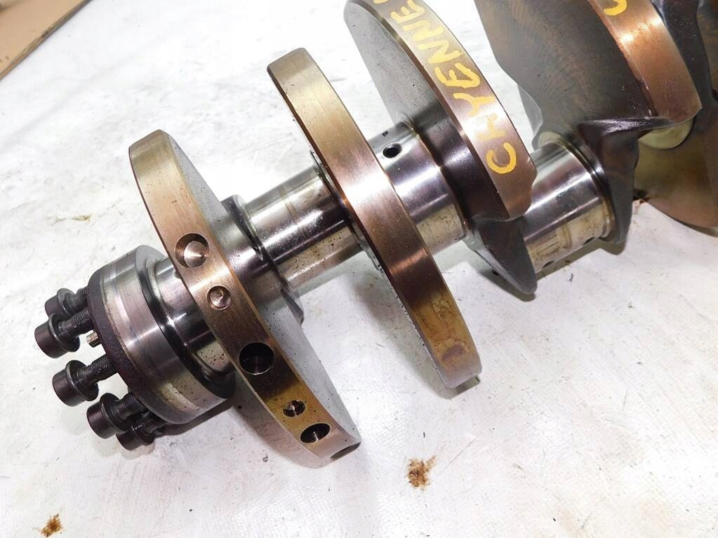 Porsche cayenne 1 4.5 s 03-10 wał колінчастий 9481012r Недорого