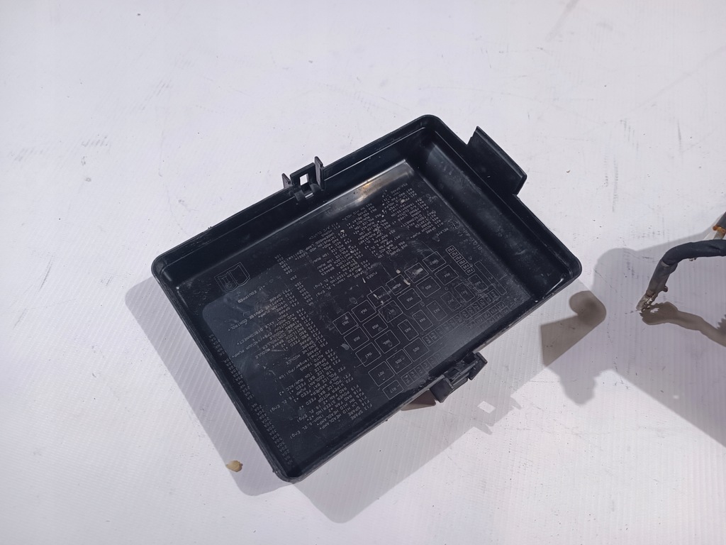 фото №6, Коробка предохранителей chrysler 300c dodge charger challenger 2015-