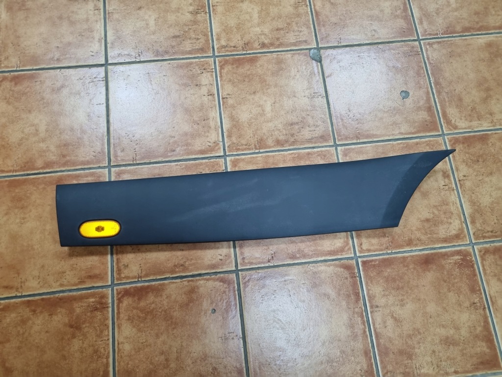 Купити Mercedes sprinter 907 молдинг бічна a9106907300 a9106901202 2023