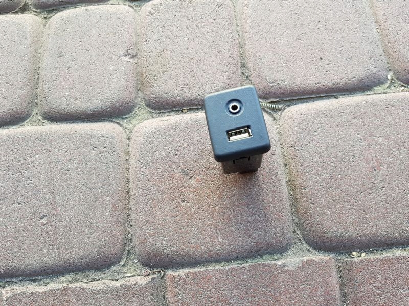 фото №1, Aux usb штекер opel insignia 22875063