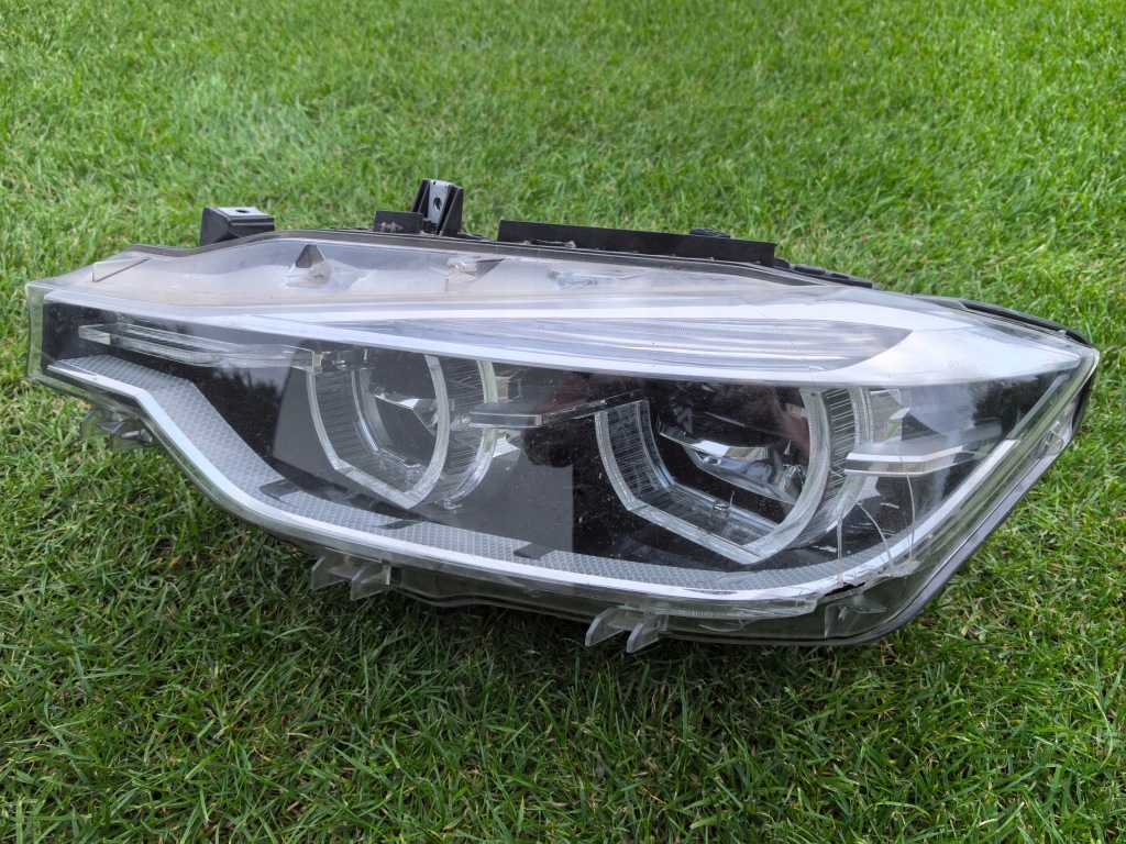 Купити Bmw f30 f31 рестайлінг  лампа адаптивний led ліва перед