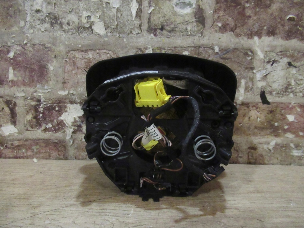 фото №2, Подушка подушка безопасности водителя skoda rapid 13/19 rok