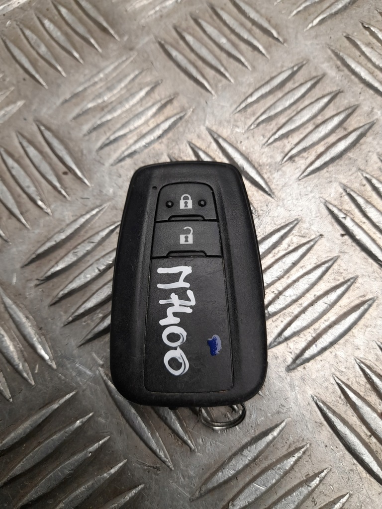 фото №1, Ключ toyota prius 2017 mr10028