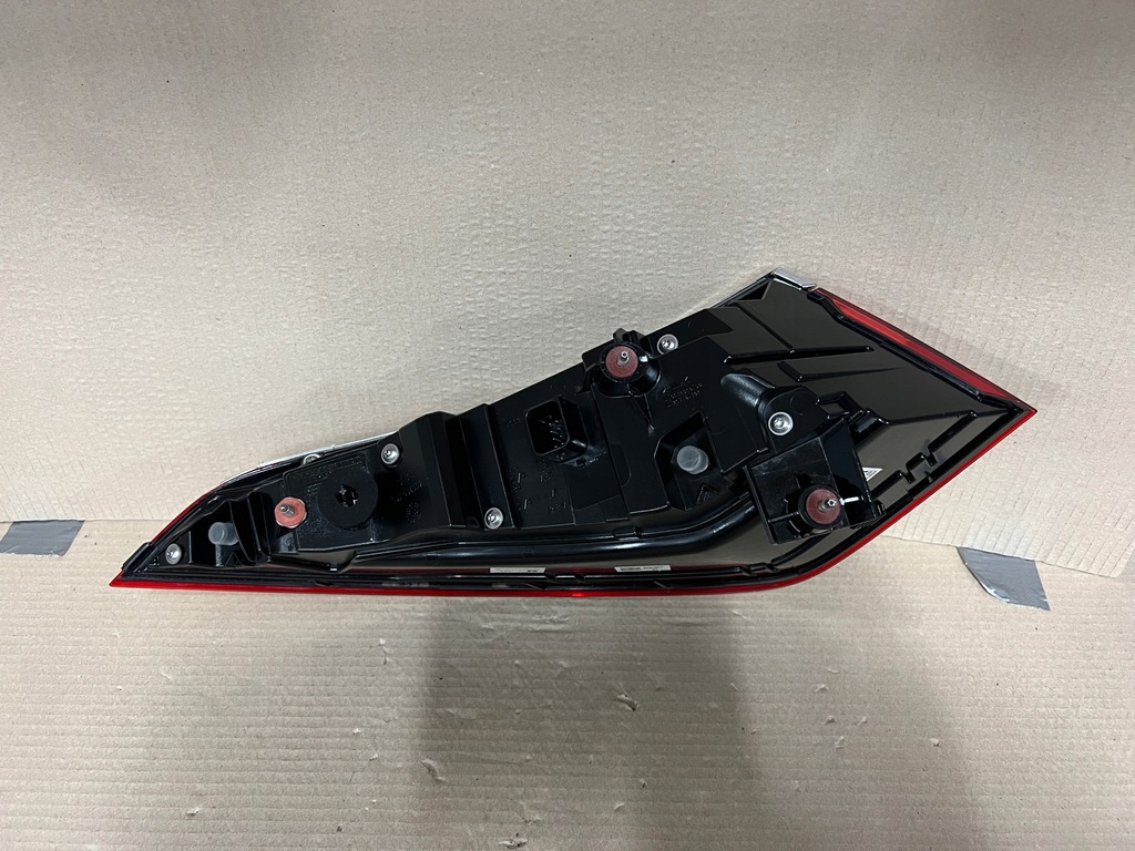 фото №10, Mercedes s klasa w223 лампа задня задня права led!