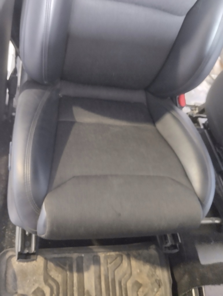 фото №2, Tesla x сиденье перед левый правый