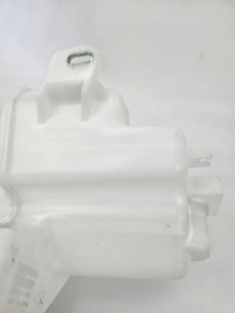 фото №13, Toyota rav4 v 2019 - бак do жидкость омывателя 060851-665