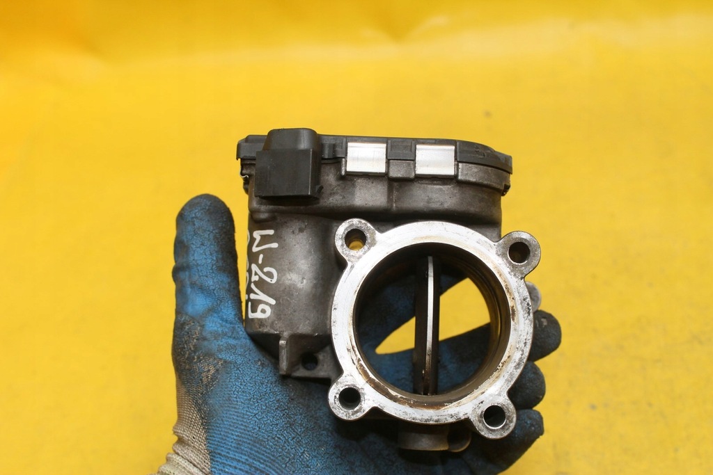 фото №5, Дроссельная заслонка cls w219 3.0 cdi a6420900070