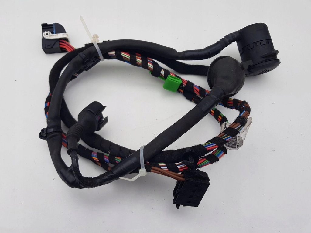 фото №1, Vw passat b8 kombi жгут фаркоп 3g9971124b