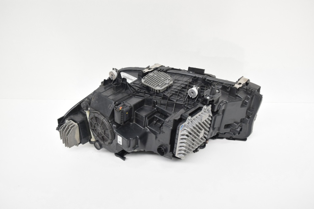 фото №13, Лампы лампа левая правая bmw 5 g30 g31 led адаптивный