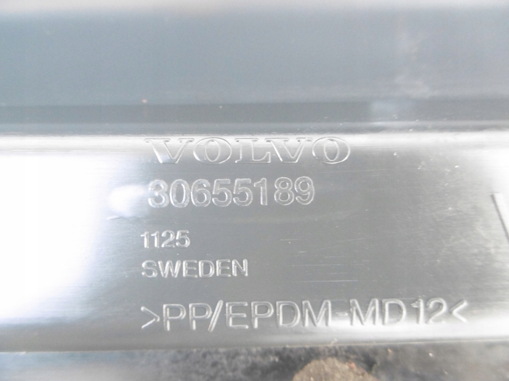 фото №13, Накладка молдинг поріг поріг ліва volvo xc90