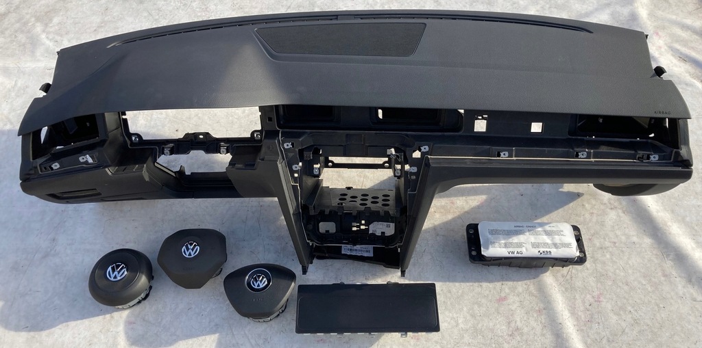фото №4, Vw arteon приборная панель приборная панель консоль подушки безопасности ремни