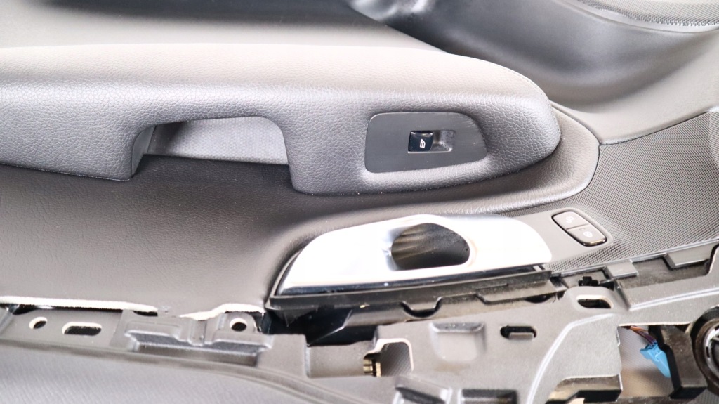 фото №9, Volvo xc90 ii обшивка дверь правый перед 31393114