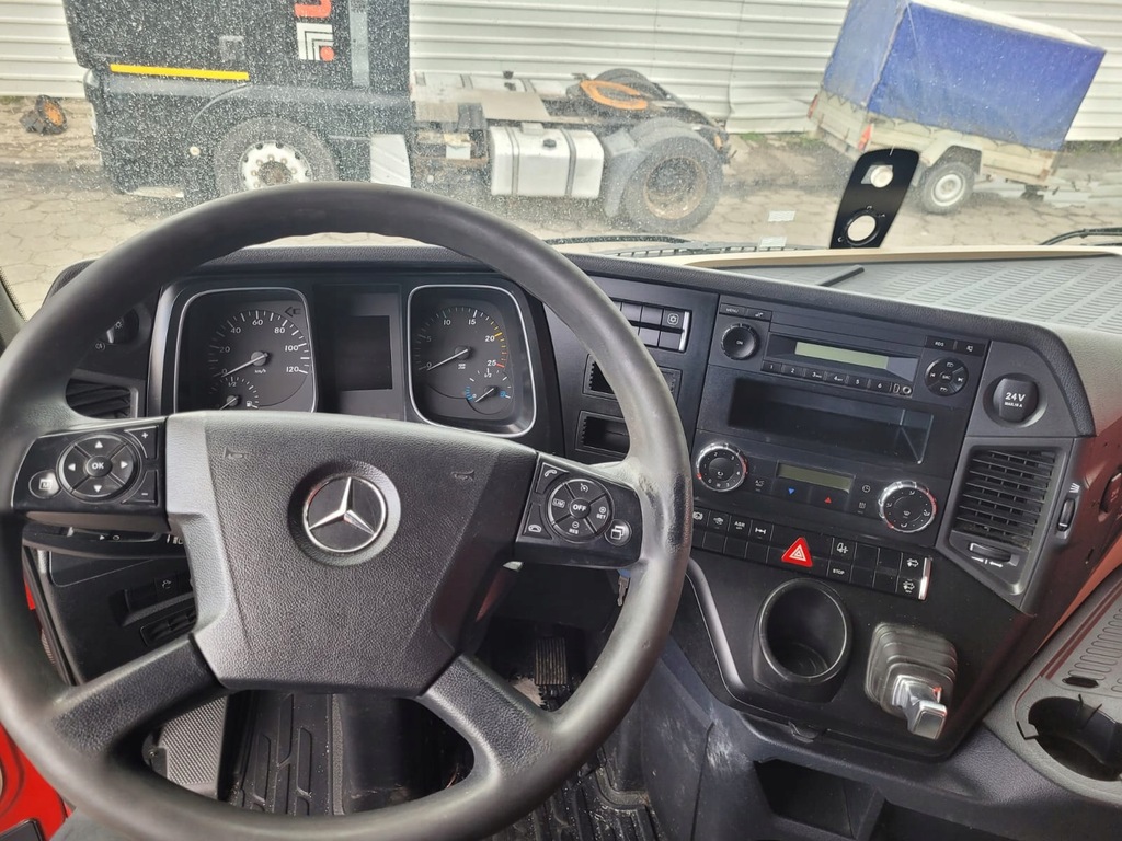 фото №8, Комплектна кабіна mercedes actros mp4 eu