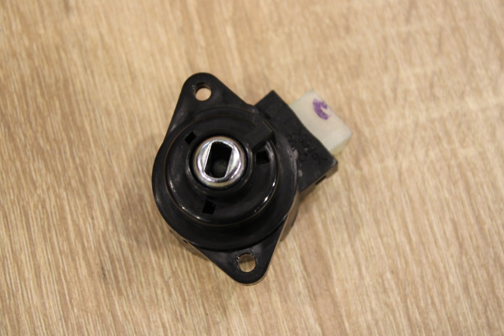 фото №1, Колодка замка зажигания chevrolet captiva lift