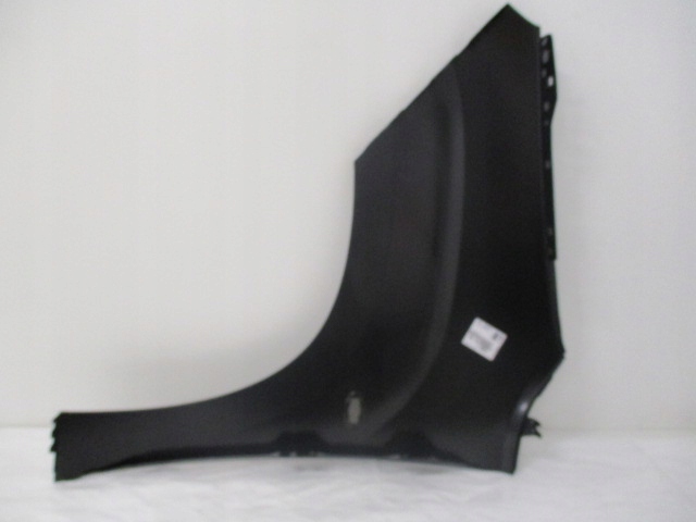 Berlingo partner combo крыло  правый  передний новый с Разборки