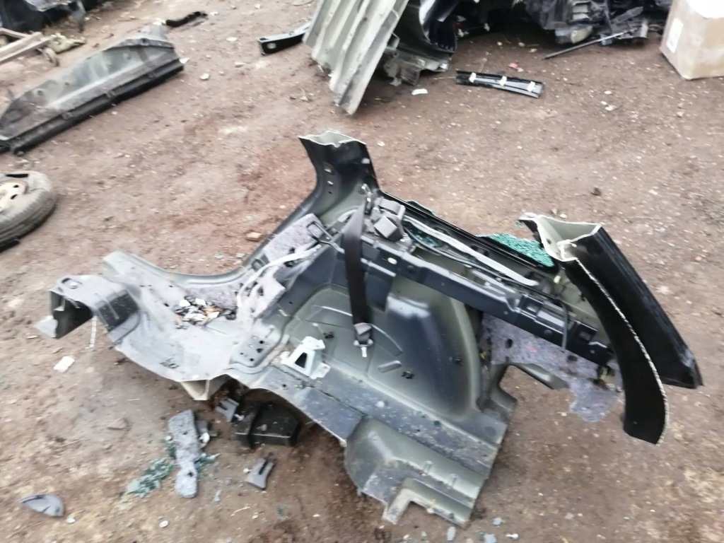 фото №2, Крила чверть поріг правий задня peugeot 508 i sw kombi rxh