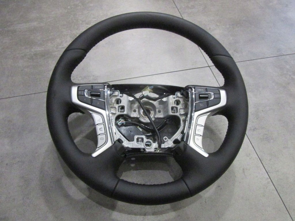 фото №7, Mitsubishi l200 vi 2022 воздуховод кожа