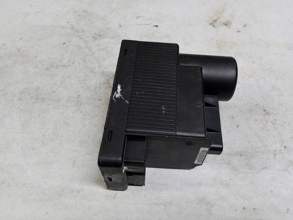 фото №5, Mercedes c w202 помпа центрального замка 2028000048 europa