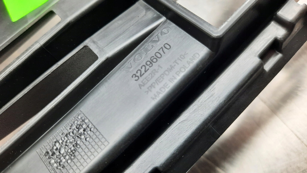 фото №11, Решётка бампера 32296070 volvo xc60 ii 17-22r nowa