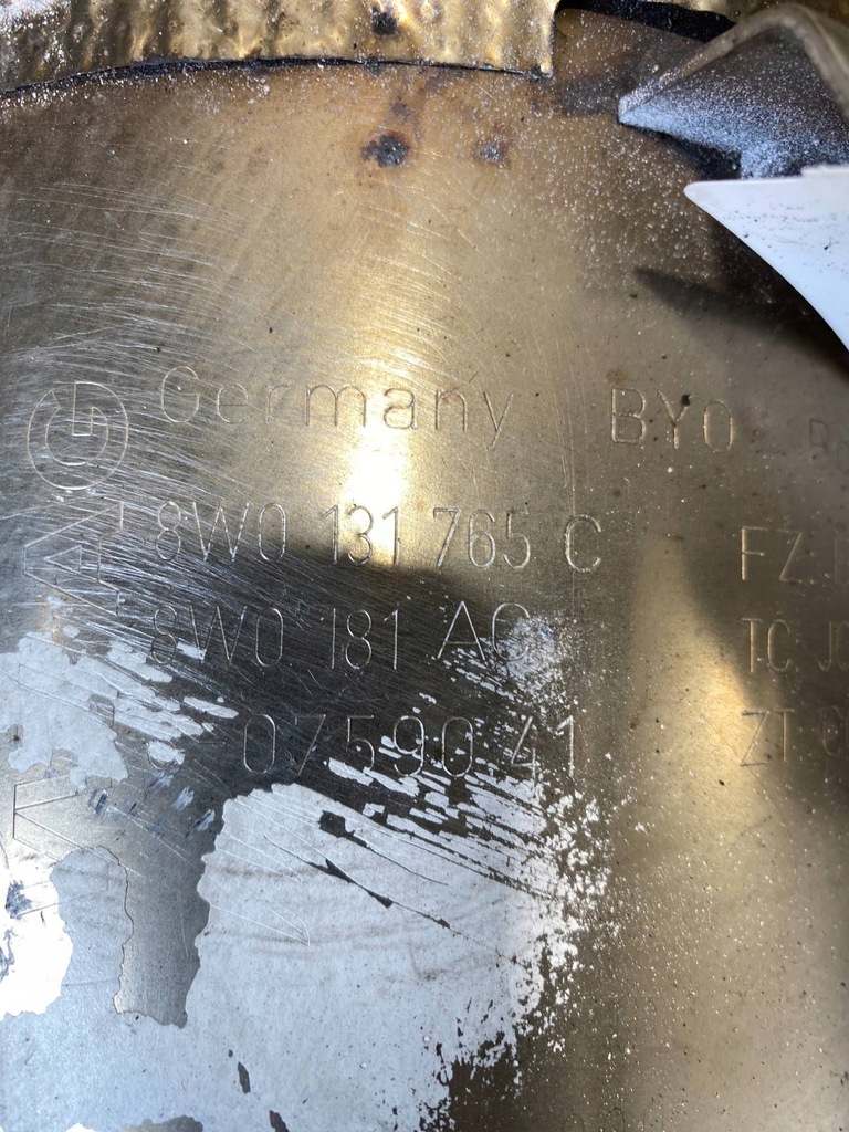 фото №8, Audi q8 2019 фильтр частиц твердых катализатор / fap / dpf