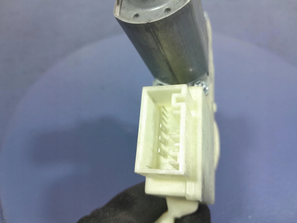 фото №4, Bmw 7 g11 g12 lci моторчик підйому скло перед правий 9463856