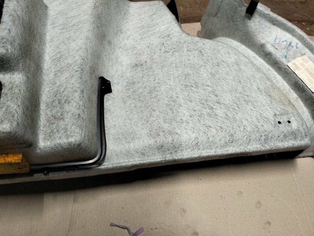 фото №16, Обшивка багажника правый vw jetta 5c 5c6867428f