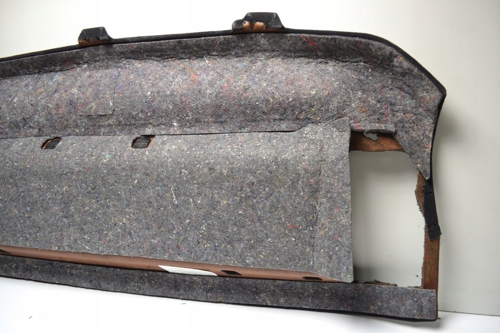 фото №9, Mercedes w124 sedan полка задняя задняя czarna