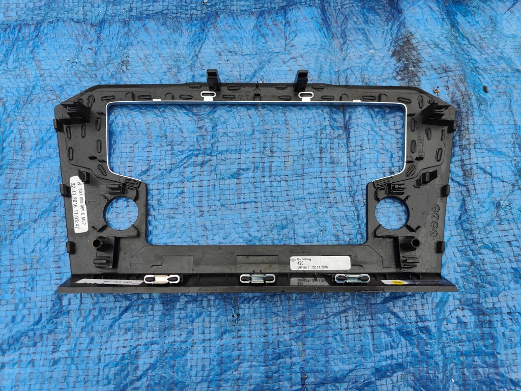фото №3, Vw passat b8 рамка радіо 3g1858069e dekor