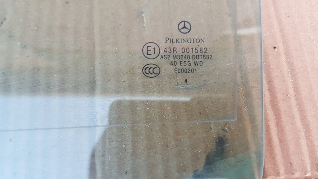 фото №7, Mercedes w203 c-klasa стекло дверь левый задняя kombi