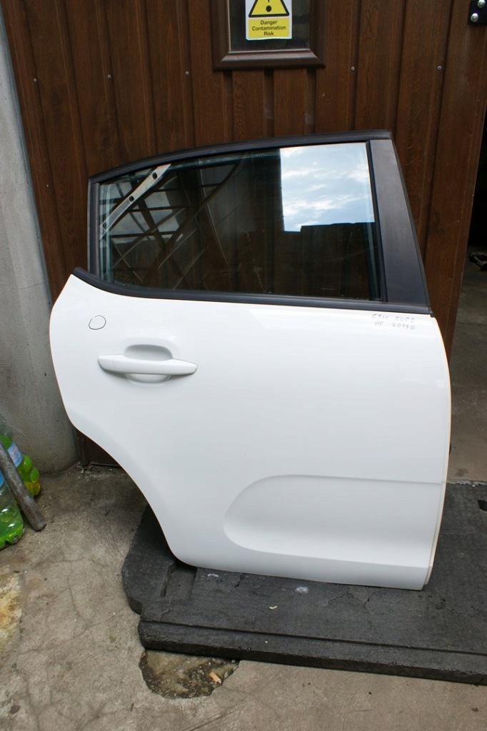 фото №1, Citroen c3 iii двері правий задня ewpb 2017r