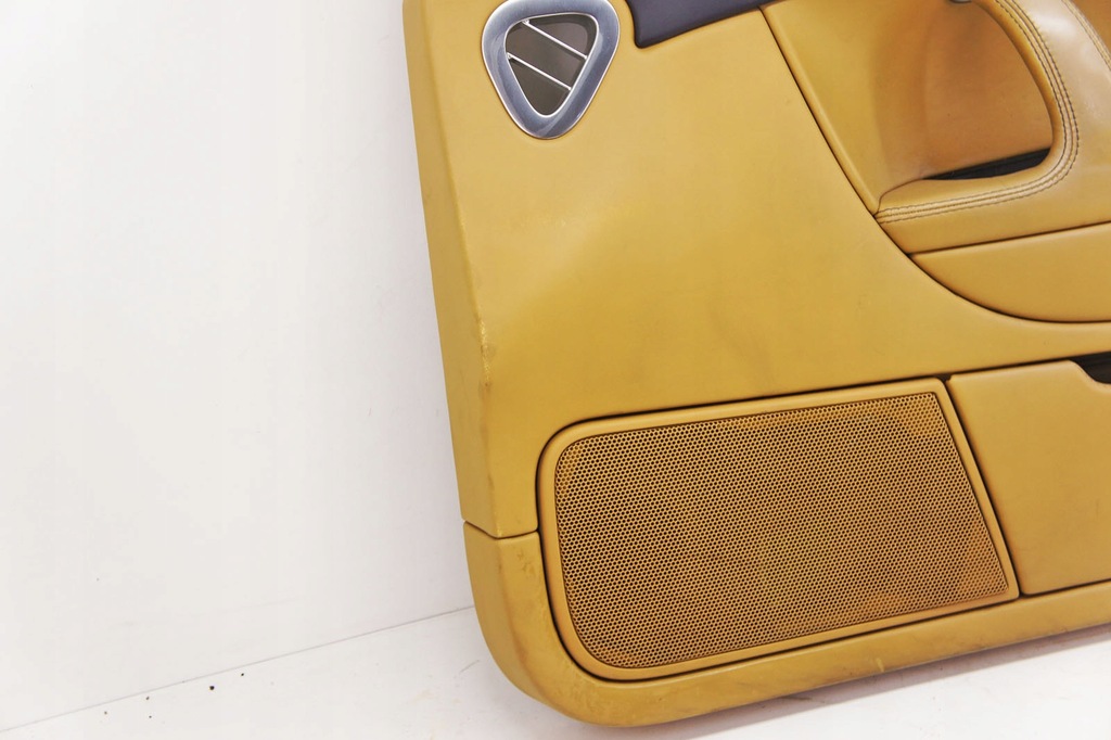 фото №5, Ir069 bentley flying spur i обшивка правий перед