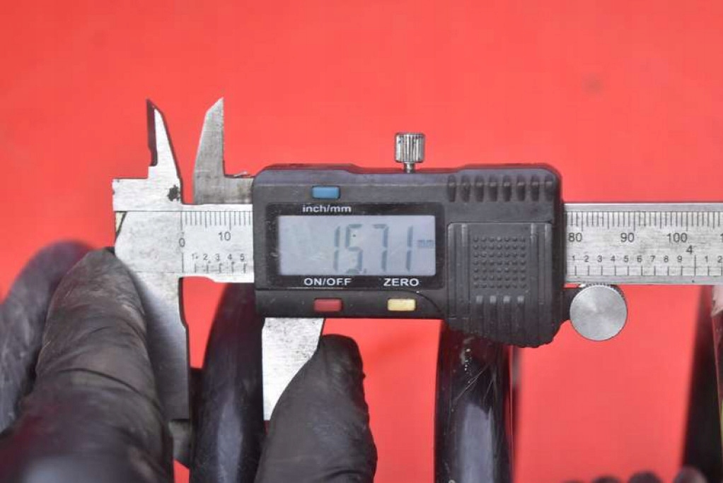 фото №7, Амортизатор лівий перед volvo xc90 1 i 2.4 d5 185 km 4x4 06-14