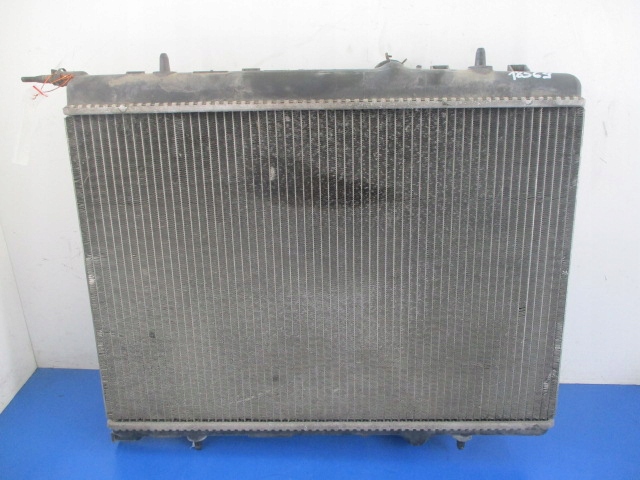 фото №1, Xsara picasso 2.0 автоматична коробка передач радіатор wody valeo