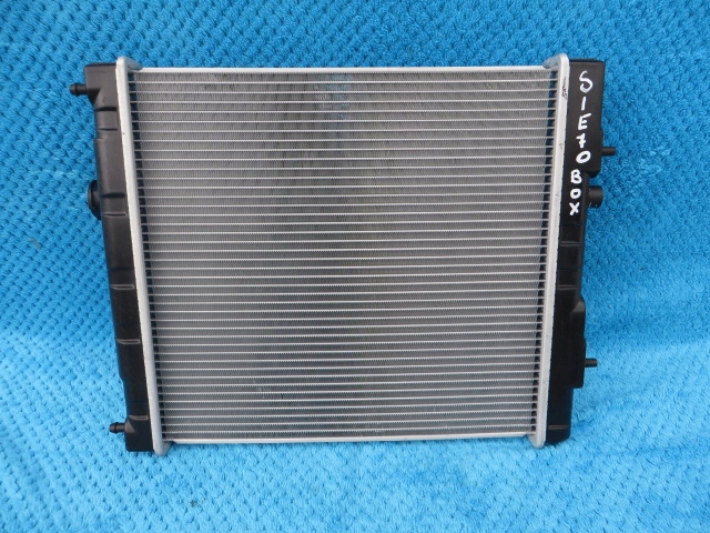 фото №1, Nissan micra k11 радиатор wody nowa