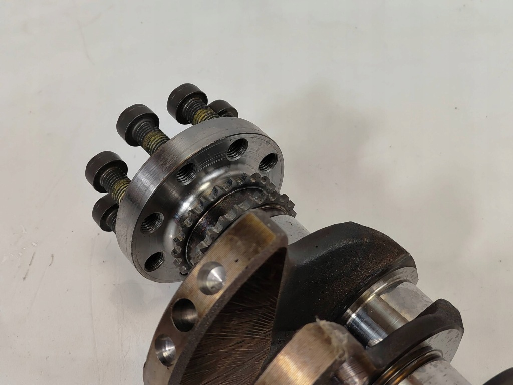 Bmw 2' u06 x1 u11 x2 u10 wał колінчастий b38a15p b38n 8671497 8671499 Оригінал