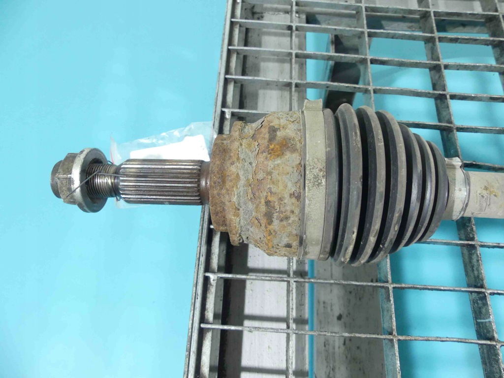 фото №2, Привідний вал перед права outlander iii 2.0 16v 12-