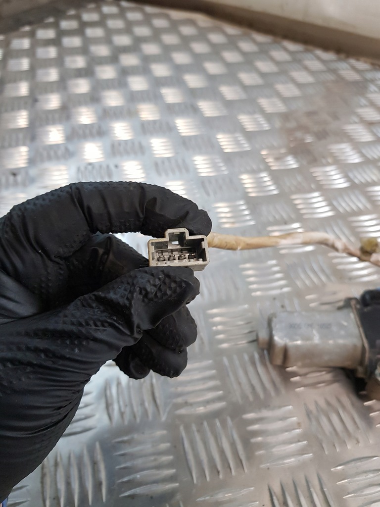 фото №8, Honda civic vii coupe подъемник стекло левый перед 4pin europa