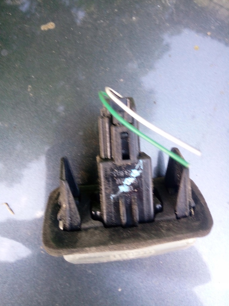 фото №6, Лампа освещение номерного знака toyota verso 09-18