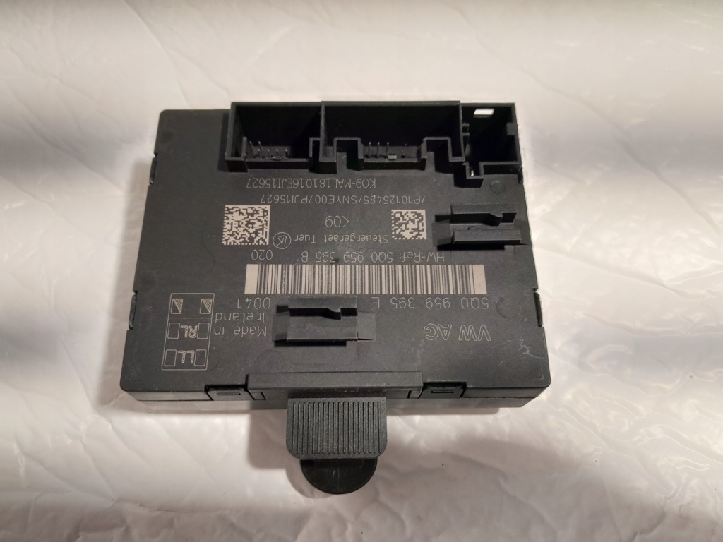 фото №1, Audi s3 8v lift модуль блок управления дверь - 5q0959395e