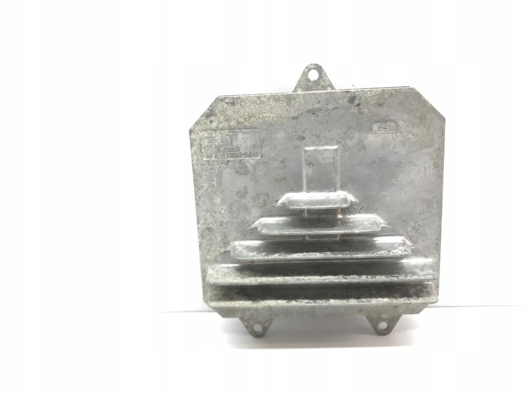 Купить Tesla model 3 модуль led преобразователь 1110796-00-d