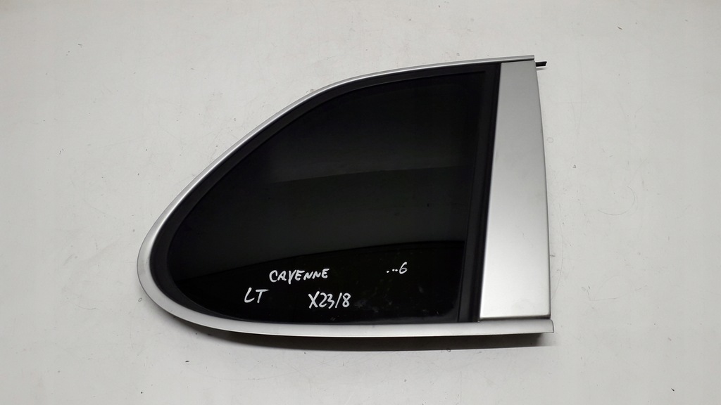 фото №1, Porsche cayenne 1 i 7l стекло правый задняя ...6