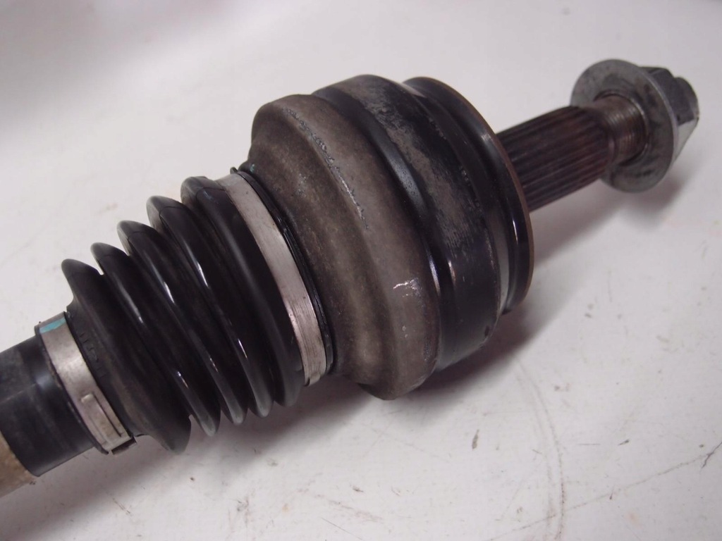 фото №3, Приводной вал левый задняя alfa romeo giulia 2.2d