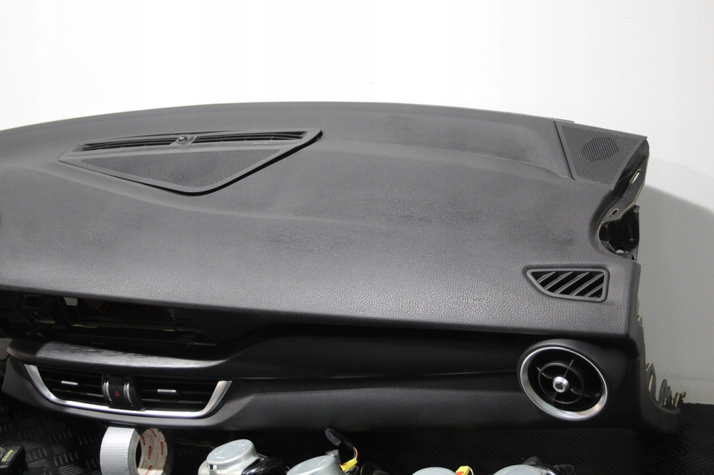 фото №3, Панель приладів консоль подушка безпеки подушки безпеки stelvio