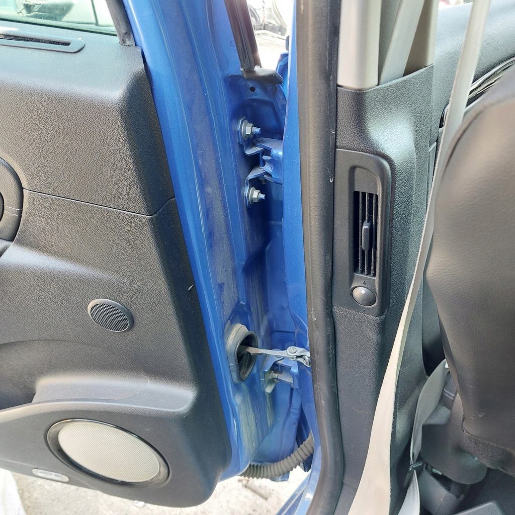 фото №8, Renault grand scenic 3 iii дверь левый задняя код лакокрасочного покрытия terpb