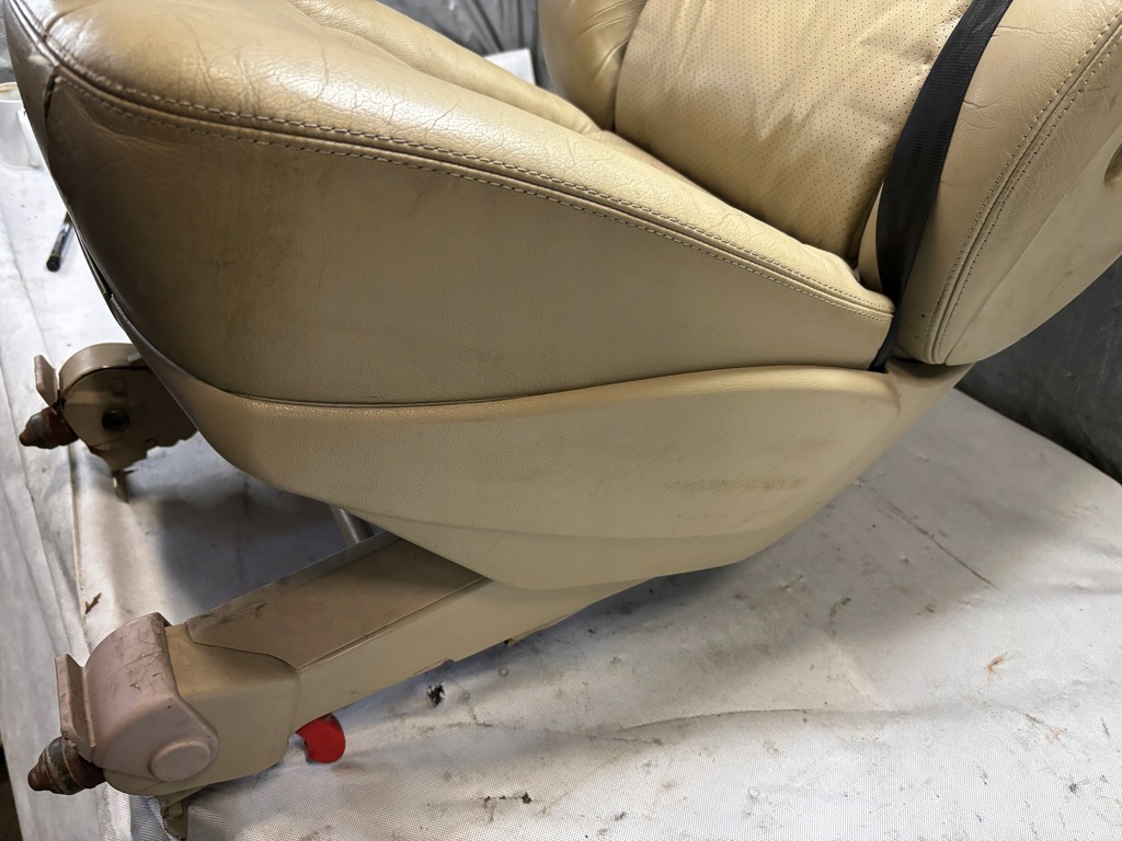 фото №12, Сиденье пассажира задняя mercedes vito i 1 w638