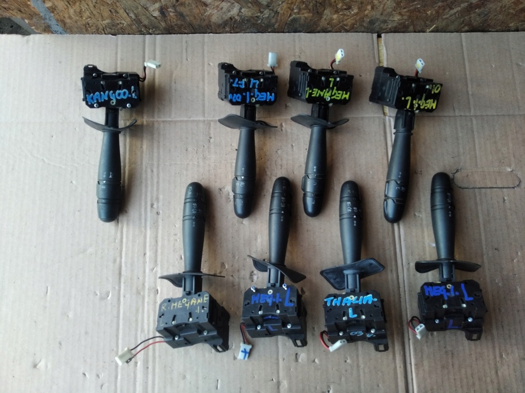 фото №1, Переключатель pod руль левый renault megane i thalia kangoo