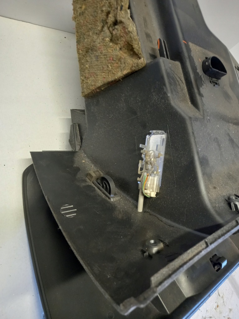 фото №7, Бардачок пассажира peugeot 407