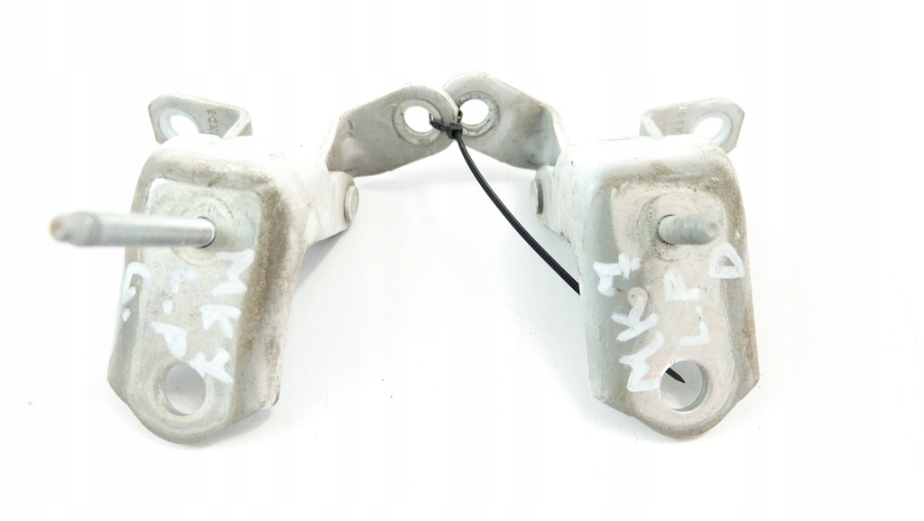 фото №1, Ford fiesta mk7 петлі двері лівий перед